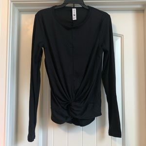 all in motion long sleeve twist-front shirt (S)